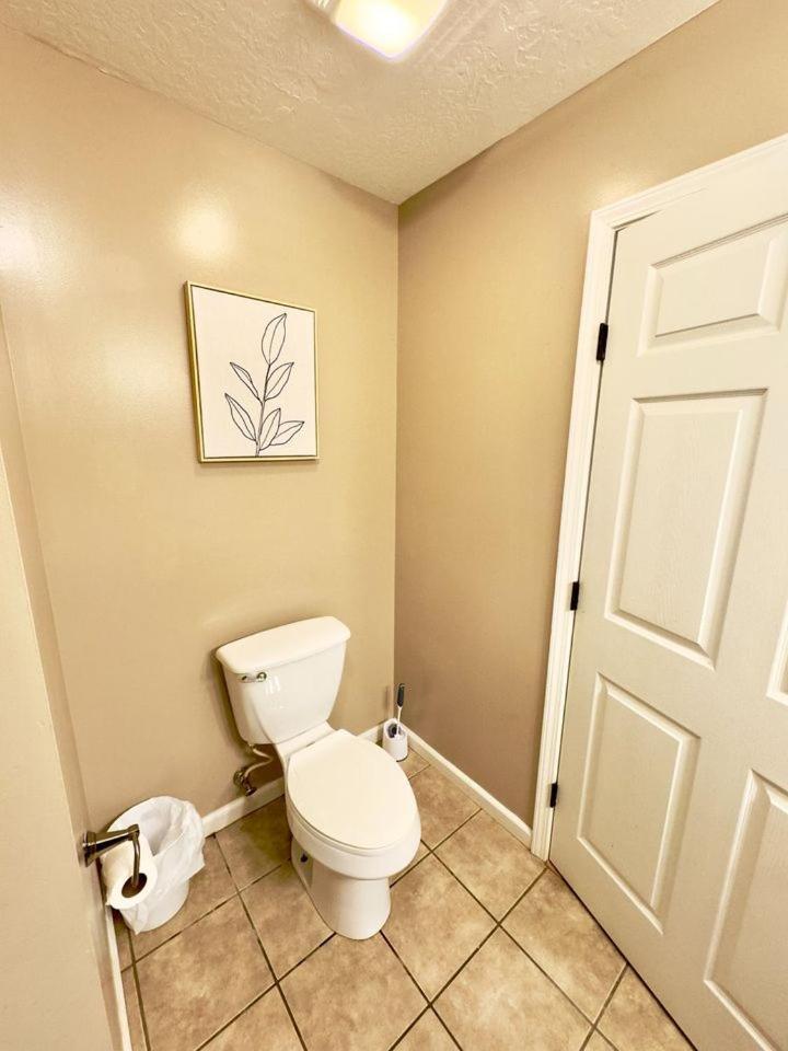 Cozy 2 Bedroom Townhouse Near Lake And Restaurants Guntersville Exterior photo