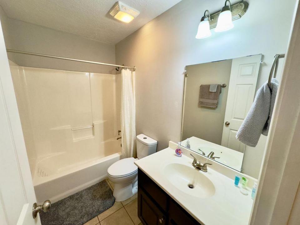 Cozy 2 Bedroom Townhouse Near Lake And Restaurants Guntersville Exterior photo